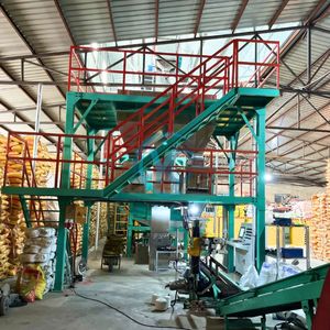 50吨大型掺混肥设备|配置滚筛，双排料仓，双条包装线