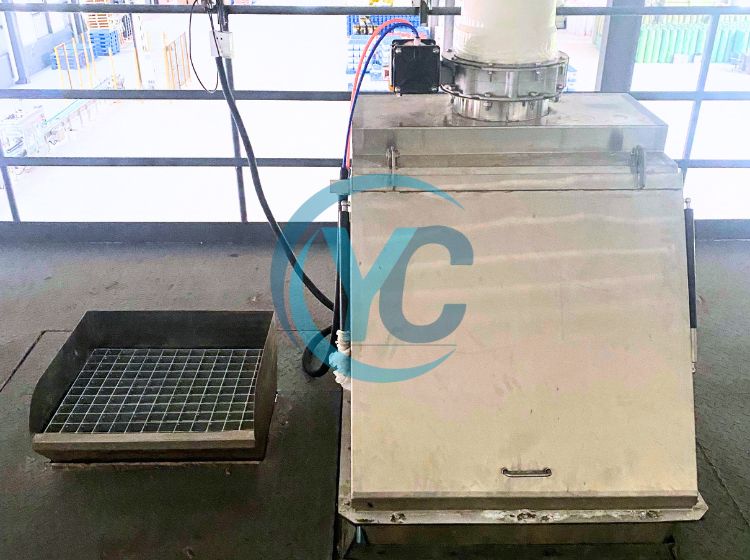 Dust-Free Loading Station .jpg Dust-Free Loading Station .jpg