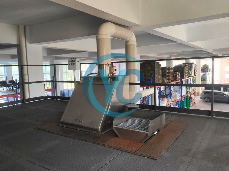 Dust-Free Hopper.jpg