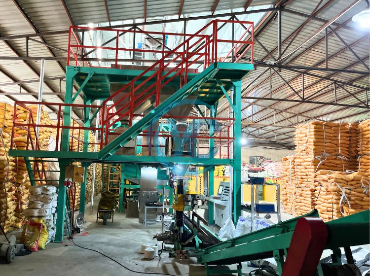 BB fertilizer blenders for sale.jpg